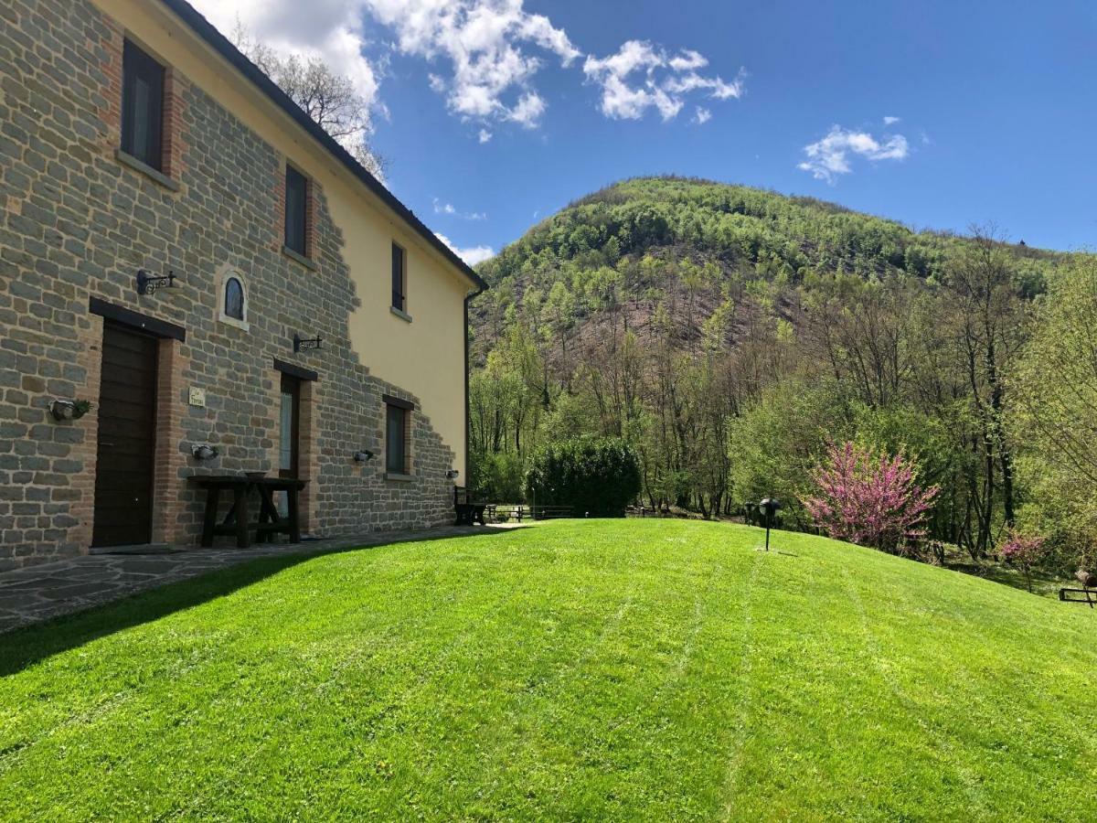 Agriturismo La Ferraia Pianello  Exterior foto