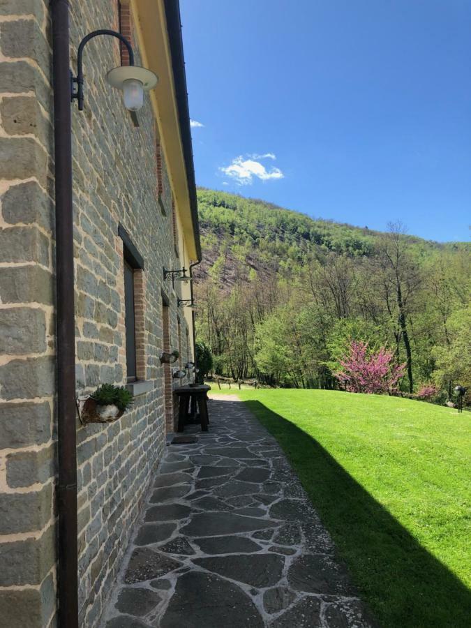 Agriturismo La Ferraia Pianello  Exterior foto